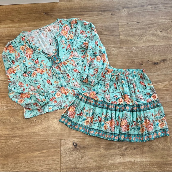 Arnhem Dresses & Skirts - Arnhem Women’s 2 piece Flora Teal Skirt Set AUS Size 8 US Size 4Great Condition